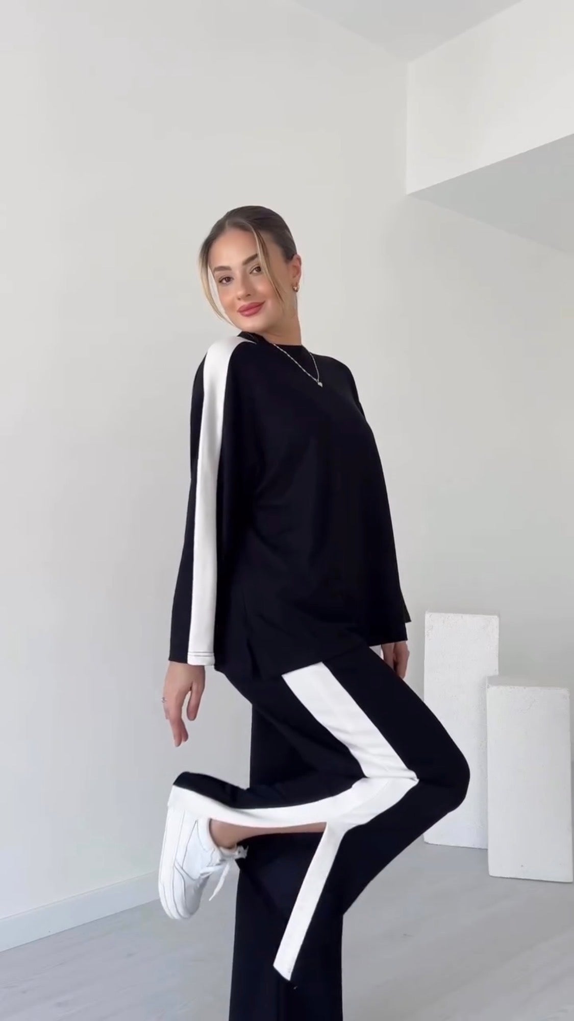 Ultra-Soft Fleece Coordsuit 💖 Oversized Pullover & Wide-Leg Trousers