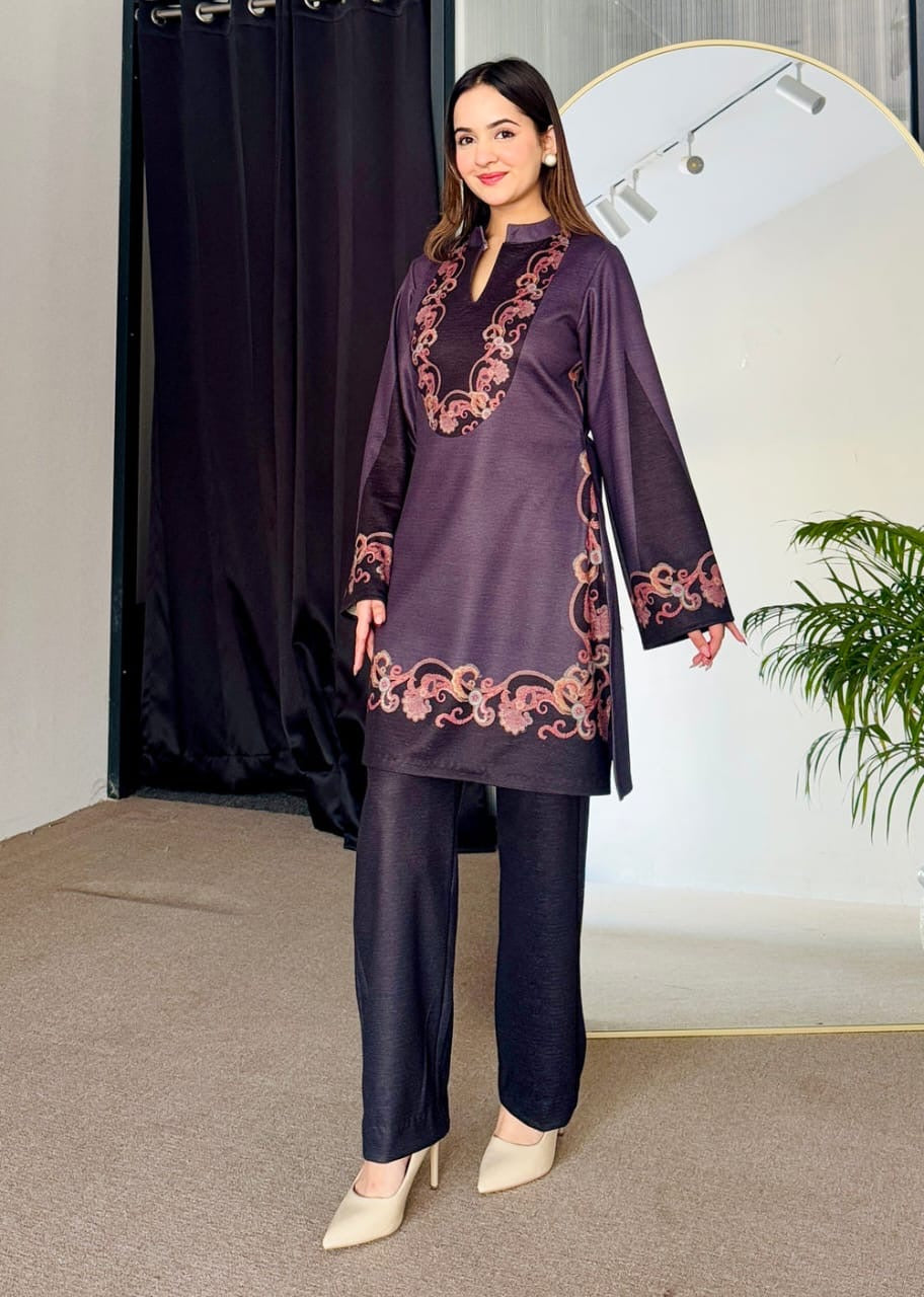 NAYAB  2-PIECE KURTI SET