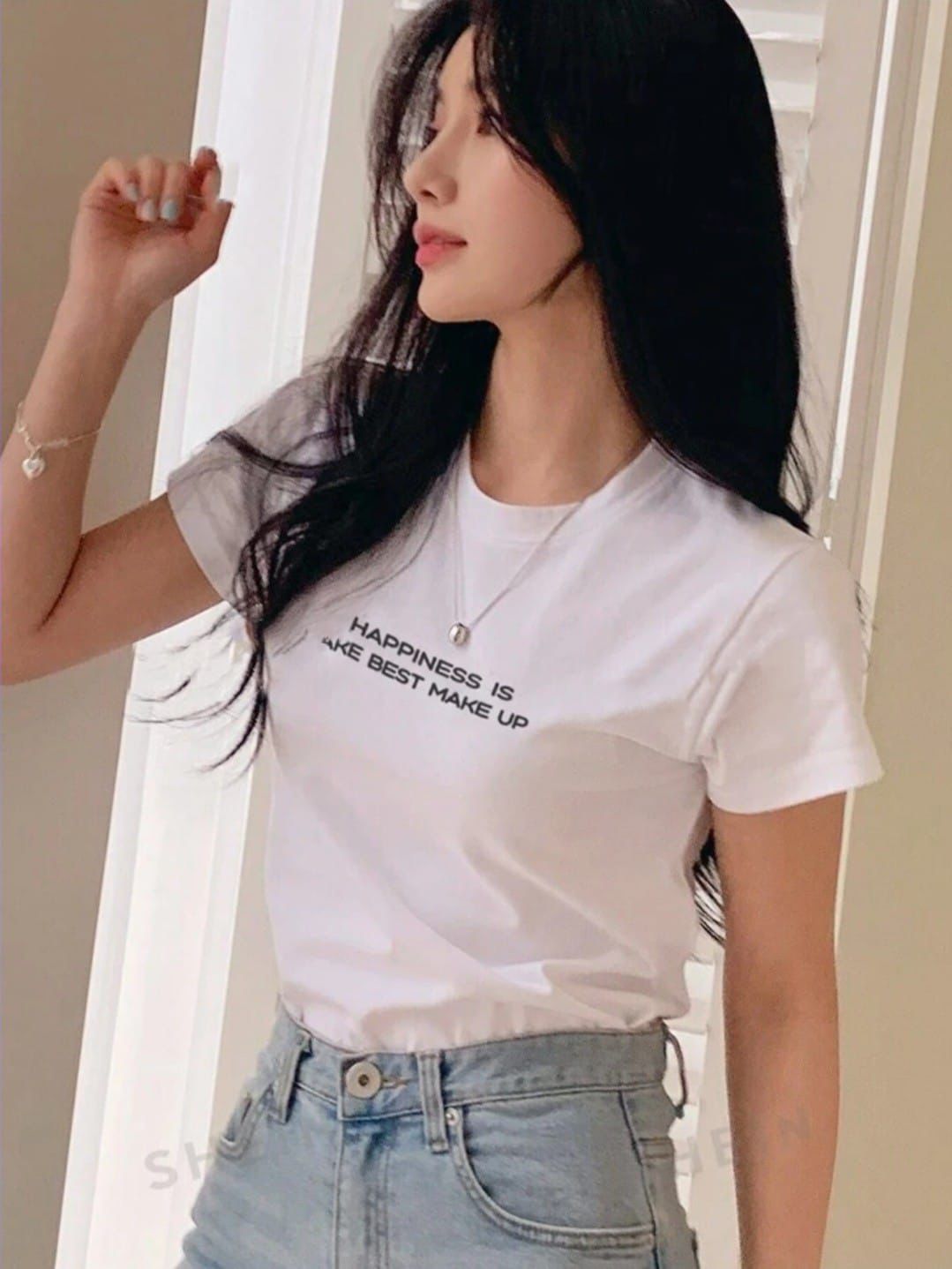 "Summer Chic: Trendy Cotton Tees for Women"