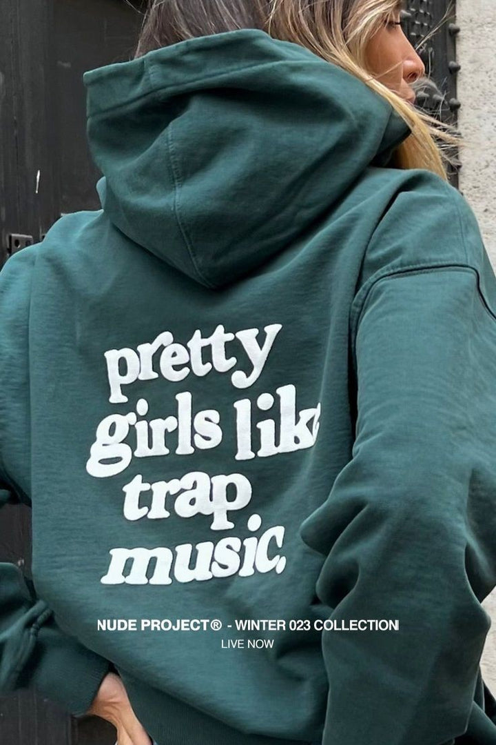 "Cozy Chic: Winter Streetwear Hoodies for Girls"