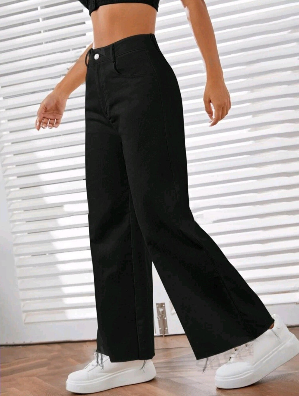 "Urban Cool: Wide Leg Pants for Streetwear Girls"